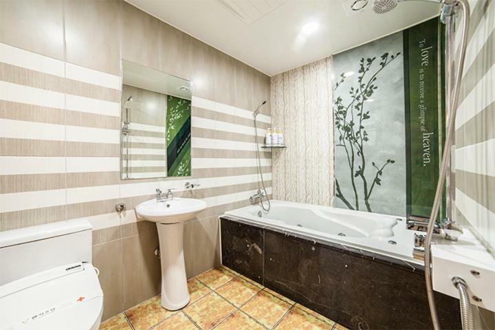 Venture Hotel Gwangju Metropolitan City Zewnętrze zdjęcie